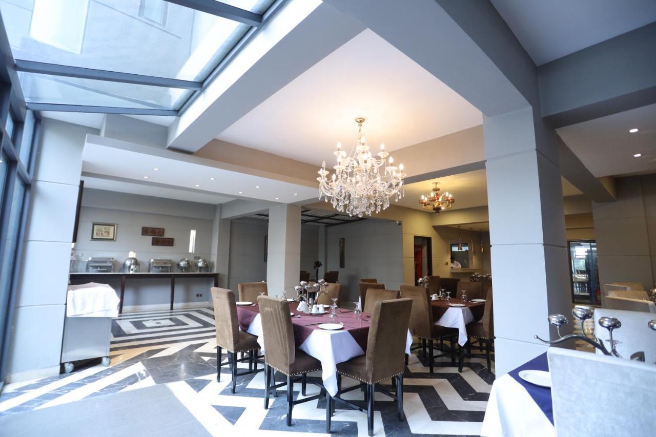 The Elite Residence Dhaka Esterno foto