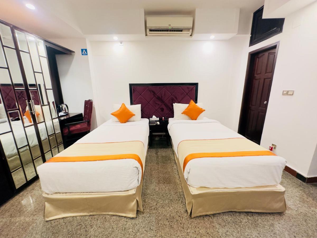 The Elite Residence Dhaka Esterno foto